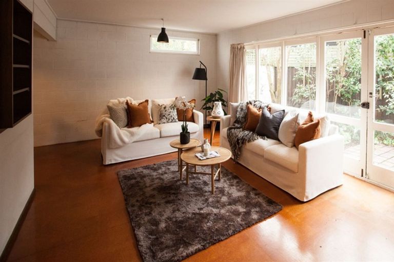 Photo of property in 2/16 Rossall Street, Merivale, Christchurch, 8014