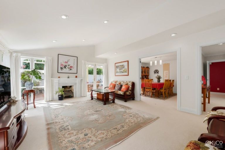 Photo of property in 4/125 Woburn Road, Woburn, Lower Hutt, 5010