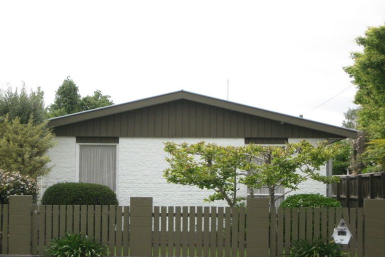 Photo of property in 148 Grimseys Road, Redwood, Christchurch, 8051