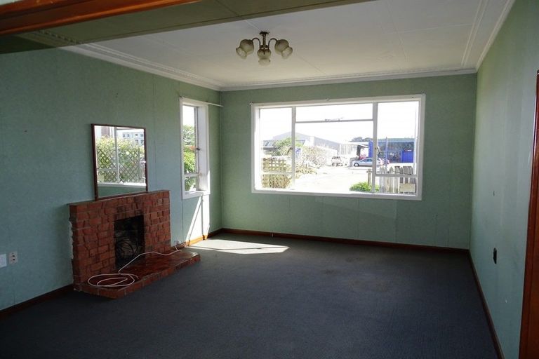 Photo of property in 1/145 Esk Street, Invercargill, 9810