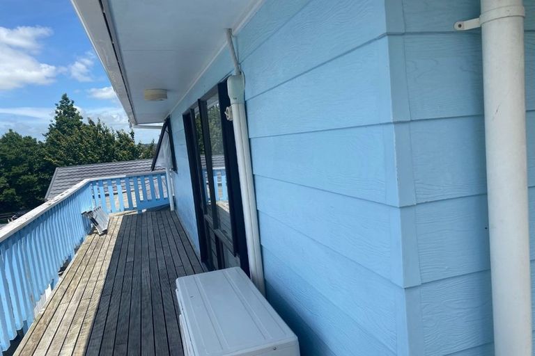 Photo of property in 6 Percy Graham Drive, Tuakau, 2121