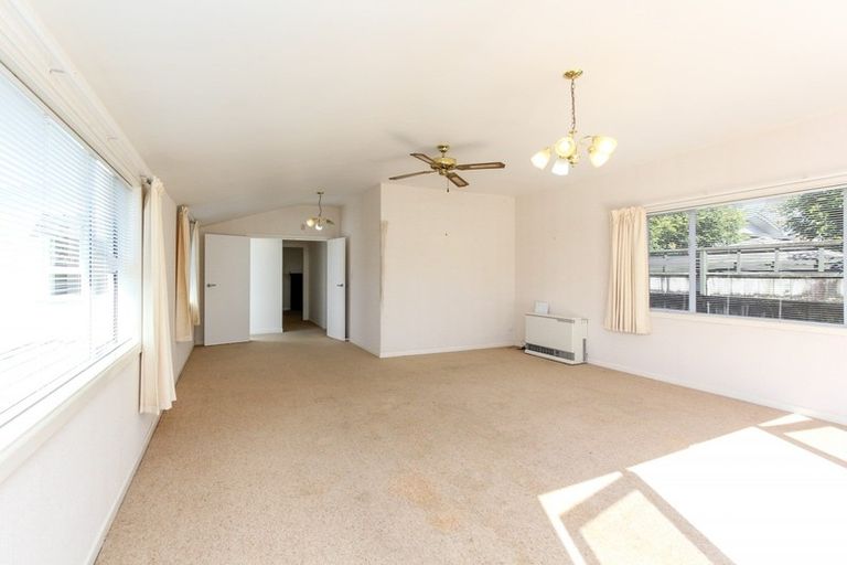 Photo of property in 13 George Street, Lower Vogeltown, New Plymouth, 4310