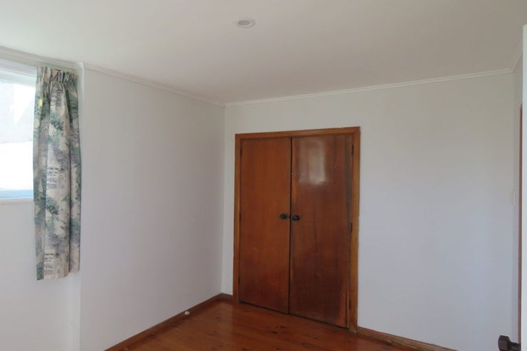 Photo of property in 34 Roberts Street, Tawa, Wellington, 5028