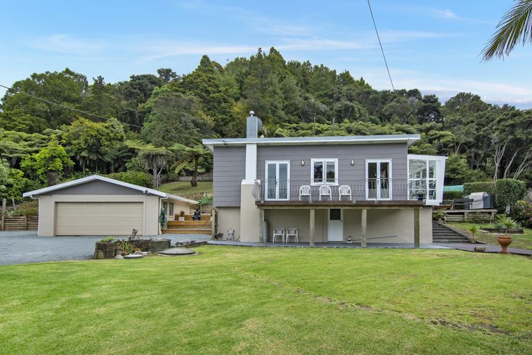 Photo of property in 747 Whangarei Heads Road, Parua Bay, Whangarei, 0174