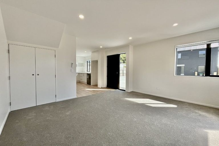 Photo of property in 4/107 Smith Street, Woolston, 8062