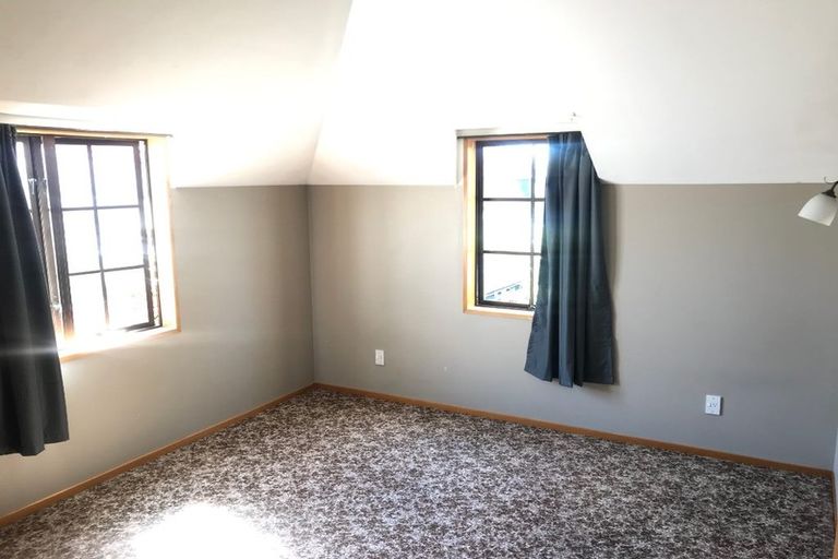 Photo of property in 19 Wadeley Road, Ilam, Christchurch, 8041