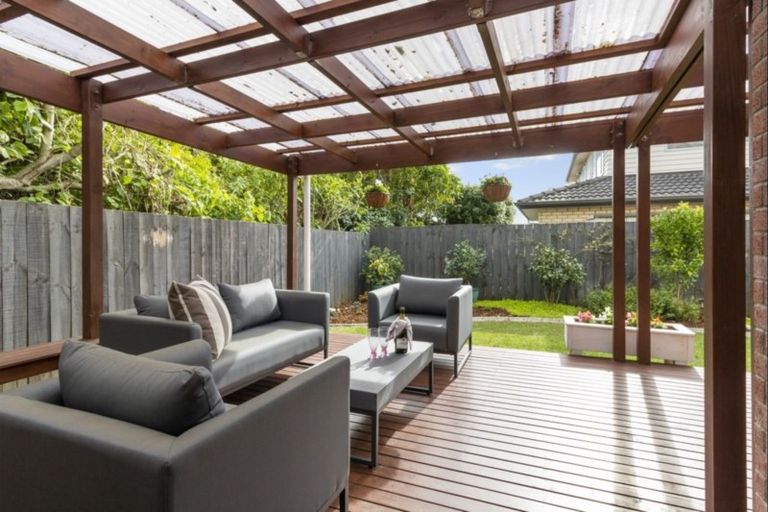 Photo of property in 25k Wellesley Road, Mangere Bridge, Auckland, 2022