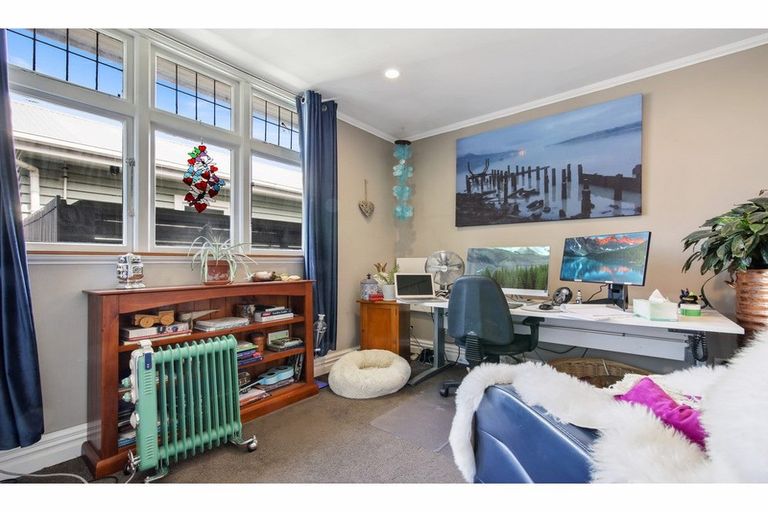 Photo of property in 105 Osborne Street, Waltham, Christchurch, 8011