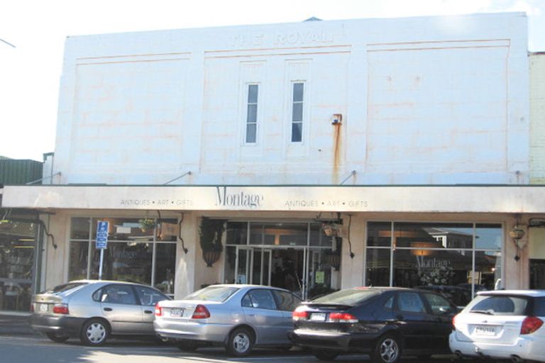 Photo of property in 1/32-36 Rimu Street, Eastbourne, Lower Hutt, 5013