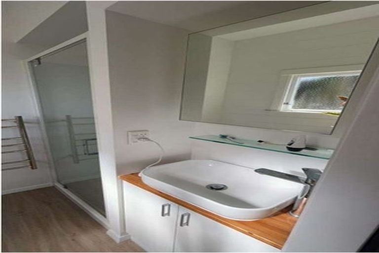 Photo of property in 19 Rochester Street, Wilton, Wellington, 6012