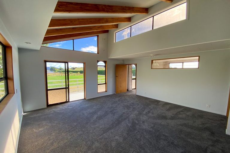 Photo of property in 366 Abel Tasman Drive, Motupipi, Takaka, 7183