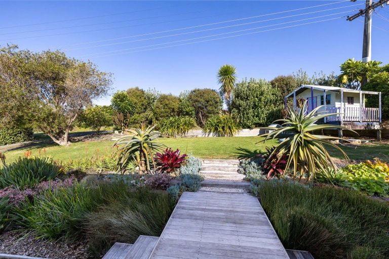 Photo of property in 12 Upper Wainui Road, Raglan, 3297