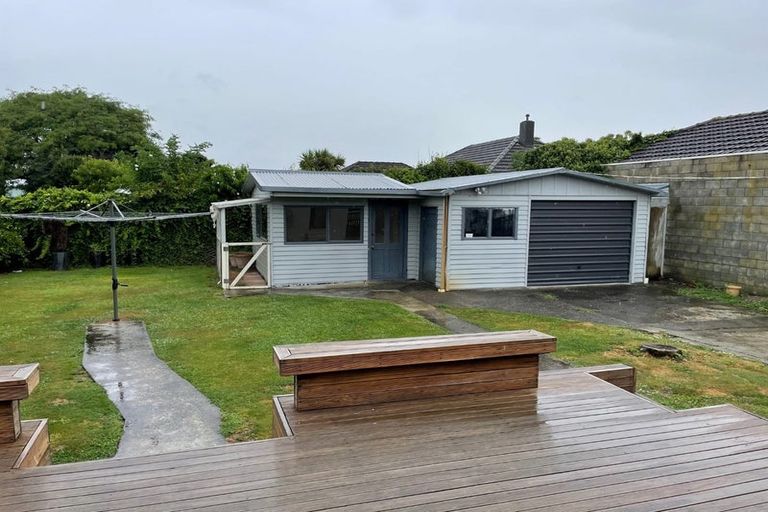Photo of property in 112 Limbrick Street, Terrace End, Palmerston North, 4410