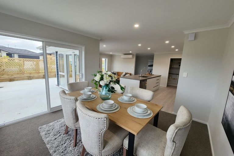 Photo of property in 8 Paul Way, Pokeno, 2402