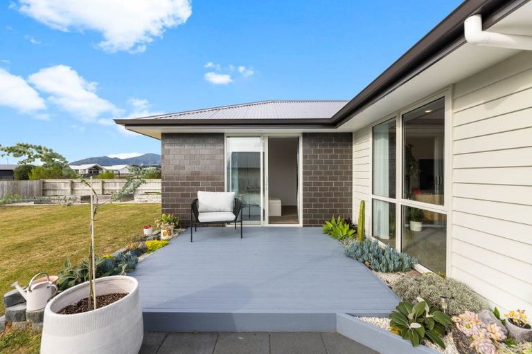 Photo of property in 10 Kara Place, Wharewaka, Taupo, 3330