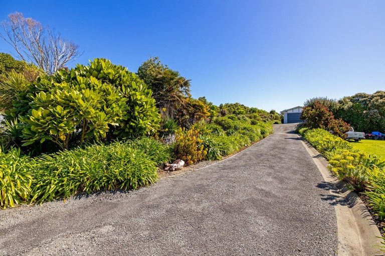 Photo of property in 24 Palm Parade, Riversdale Beach, Masterton, 5872