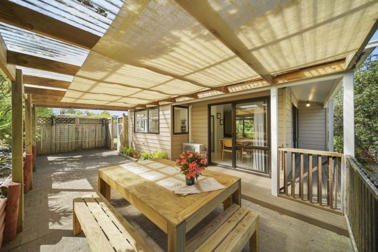 Photo of property in 2/214 Moore Street, Howick, Auckland, 2014