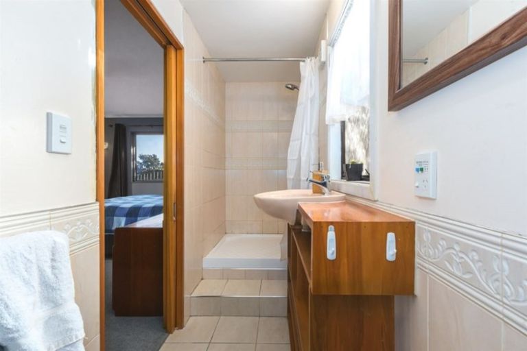 Photo of property in 92 Conclusion Street, Ascot Park, Porirua, 5024