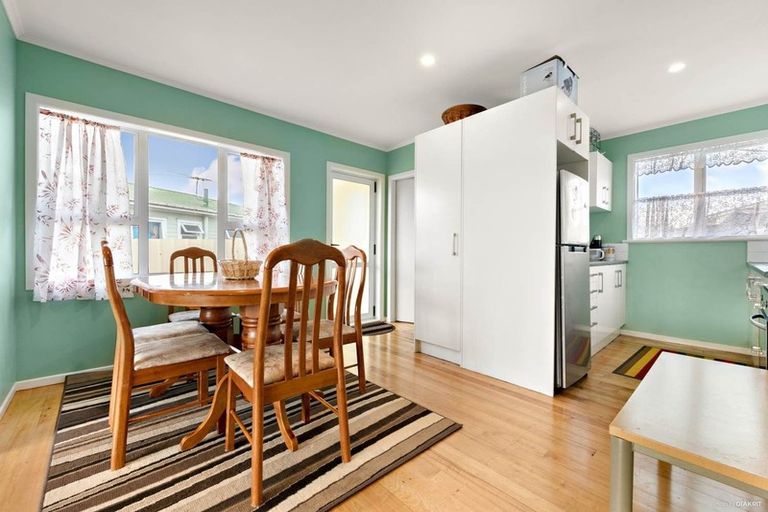 Photo of property in 3 Everitt Road, Otara, Auckland, 2023