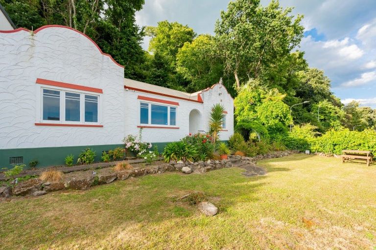 Photo of property in 6 Shelley Street, Napier South, Napier, 4110