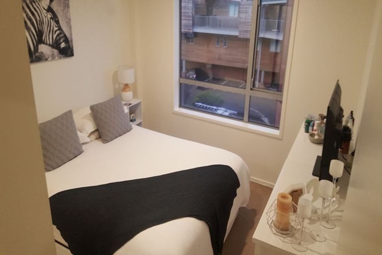 Photo of property in 301/160b Hobsonville Point Road, Hobsonville, Auckland, 0616