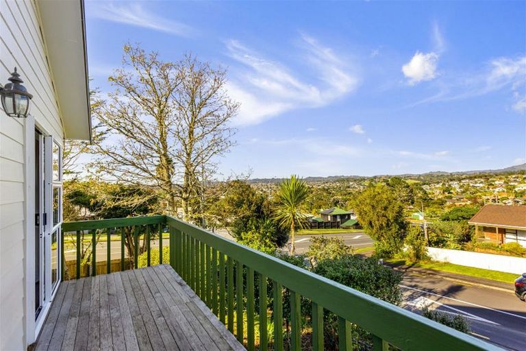 Photo of property in 39 Palomino Drive, Henderson, Auckland, 0612