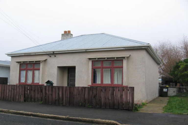 Photo of property in 15 Dick Street, South Dunedin, Dunedin, 9012