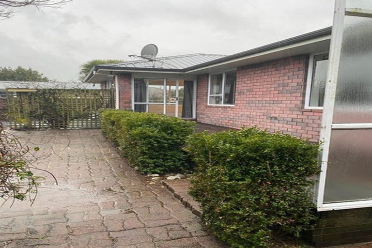 Photo of property in 2/59a Mackworth Street, Woolston, Christchurch, 8062