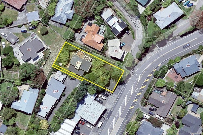 Photo of property in 11 Burma Road, Khandallah, Wellington, 6035