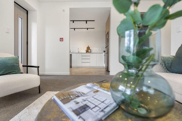 Photo of property in 2/69 Tiketike Way, Brooklyn, Wellington, 6021