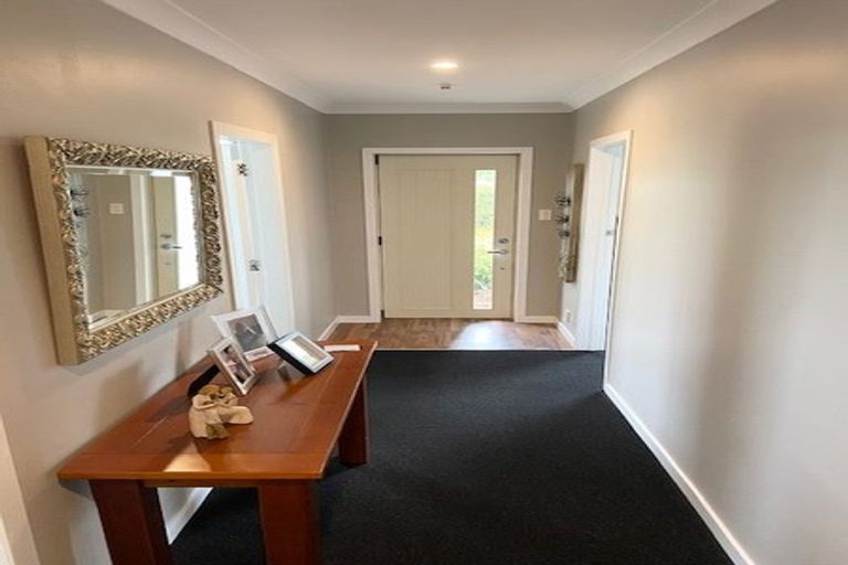 Photo of property in 100 Thomson Street, Tinwald, Ashburton, 7700