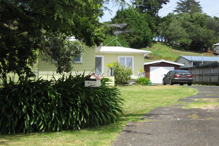 Photo of property in 94 Coronation Road, Mangere Bridge, Auckland, 2022