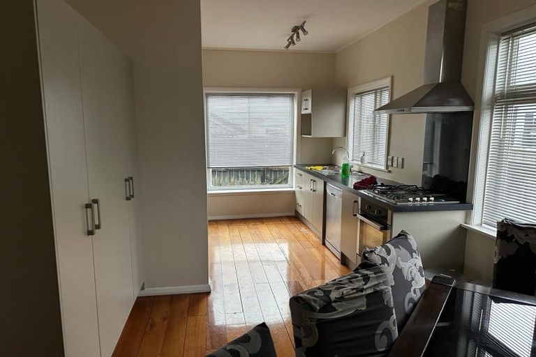 Photo of property in 45 Pretoria Street, Hutt Central, Lower Hutt, 5010