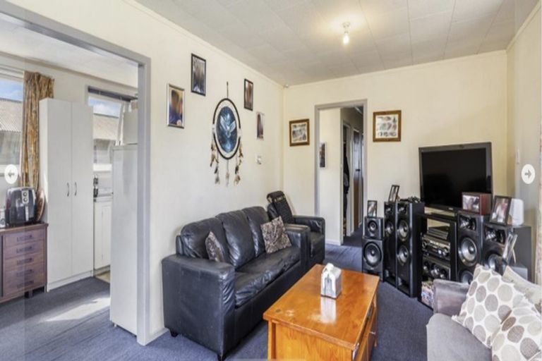 Photo of property in 11 Patikura Place, Turangi, 3334