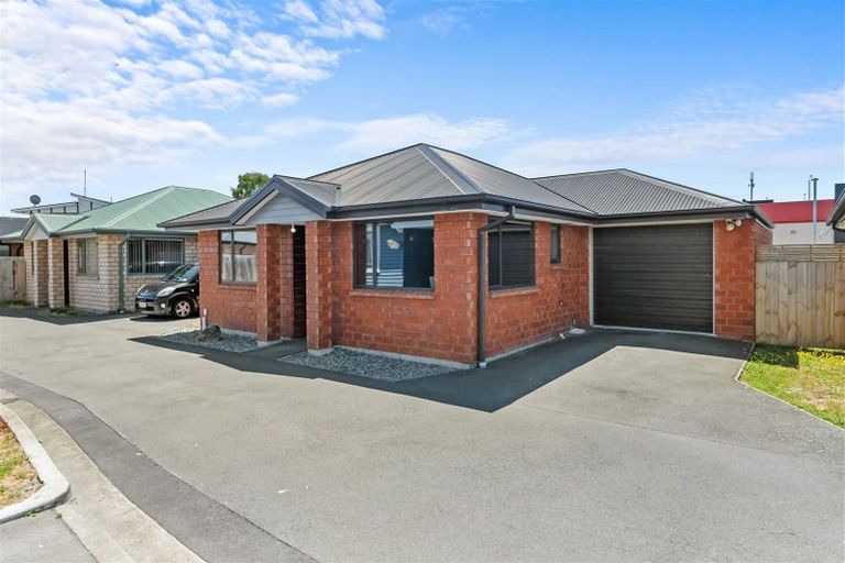 Photo of property in 3/219 Aldwins Road, Phillipstown, Christchurch, 8062