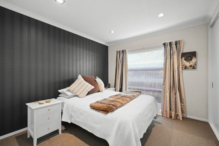 Photo of property in 12 Brookwater Avenue, Northwood, Christchurch, 8051