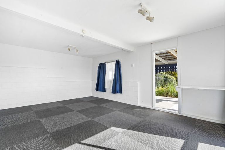 Photo of property in 22 Toetoe Road, Otaika, Whangarei, 0170