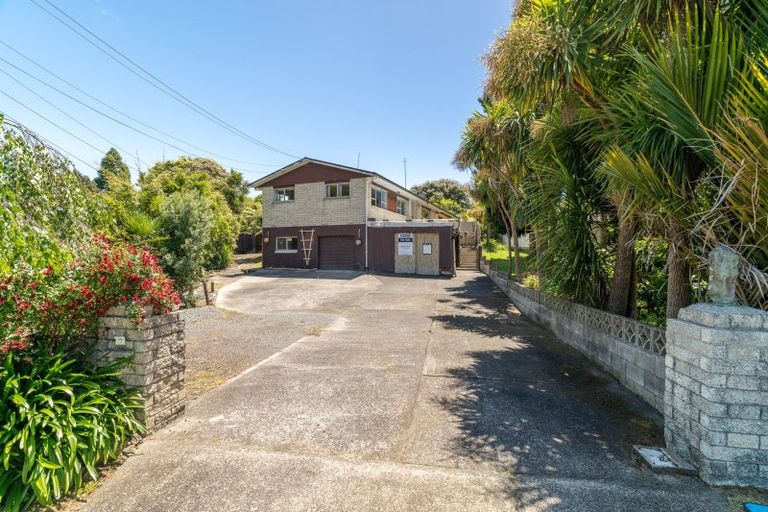 Photo of property in 11 Karioi Crescent, Raglan, 3225