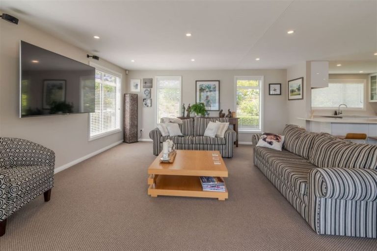 Photo of property in 12 Settlers Hill, Akaroa, 7520