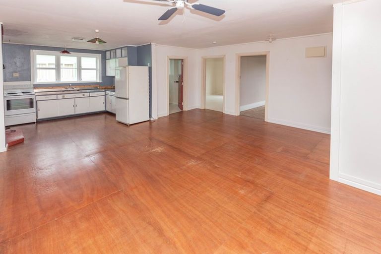 Photo of property in 10 Mills Street, Runanga, 7803