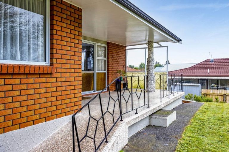 Photo of property in 433 Broadway, Stratford, 4332