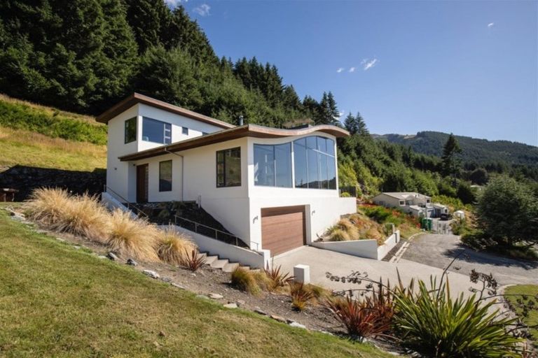 Photo of property in 9 Vanda Place, Fernhill, Queenstown, 9300