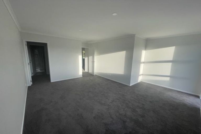 Photo of property in 62 Martingale Drive, Whitby, Porirua, 5024