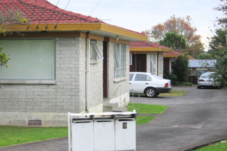 Photo of property in 3/32 Hayward Road, Papatoetoe, Auckland, 2025