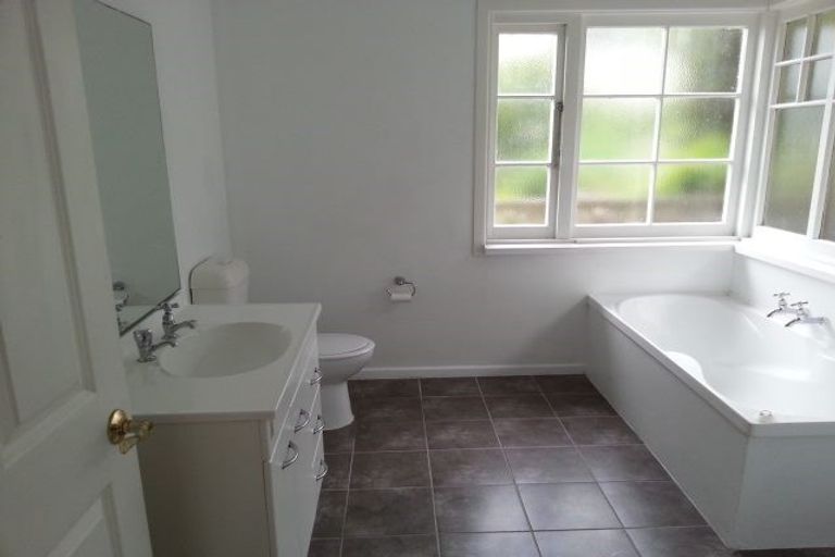 Photo of property in 71 Rakau Road, Hataitai, Wellington, 6021