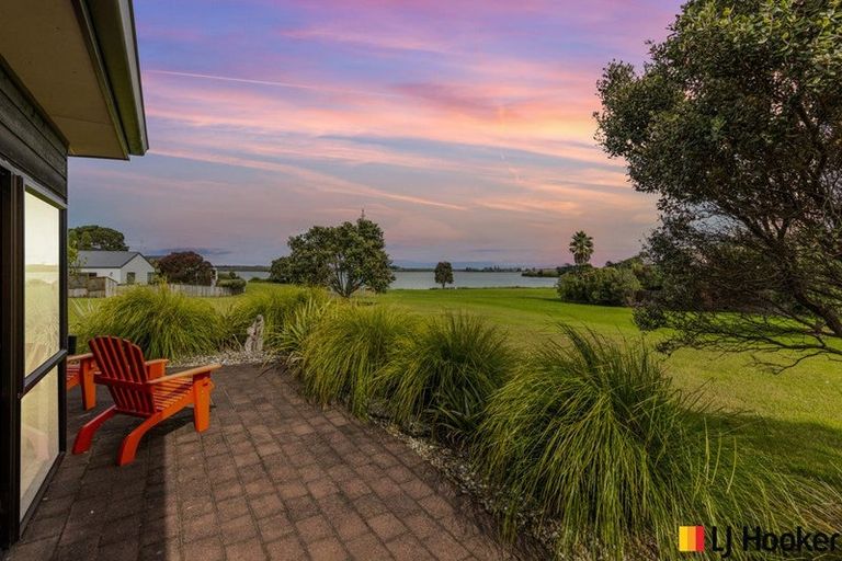 Photo of property in 180 Carnoustie Drive, Wattle Downs, Auckland, 2103