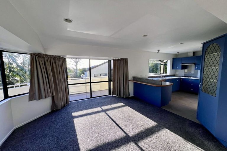 Photo of property in 1/3 Albany Highway, Unsworth Heights, Auckland, 0632