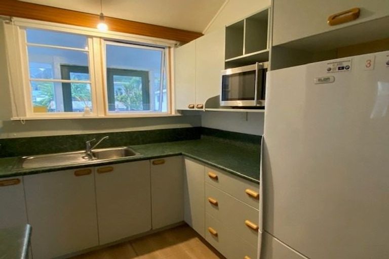 Photo of property in 1959 Ngunguru Road, Ngunguru, Whangarei, 0173