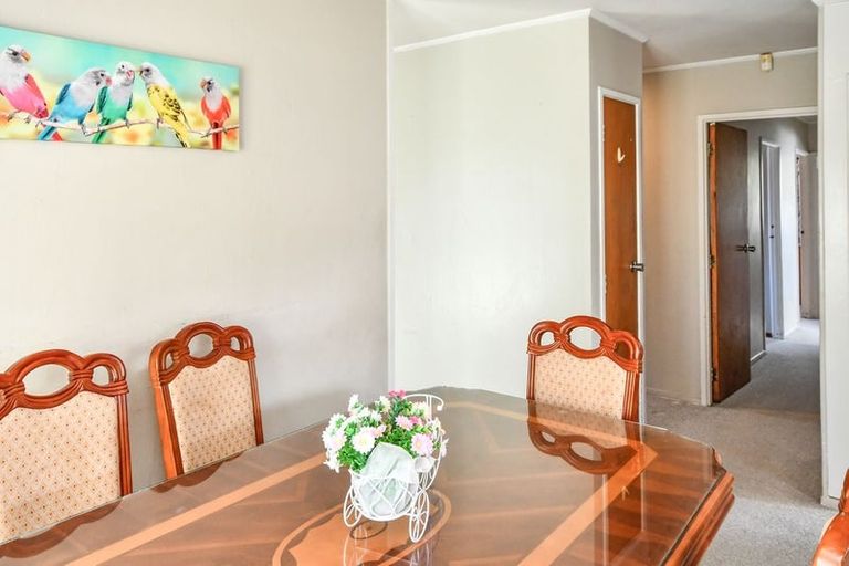 Photo of property in 41 Casuarina Road, Half Moon Bay, Auckland, 2012