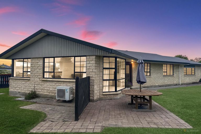 Photo of property in 15 Sawdon Place, Gleniti, Timaru, 7910